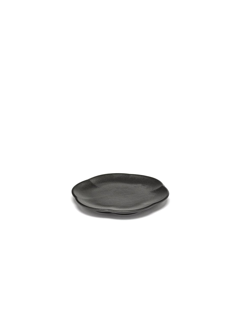 Serax Inku Plate Ribbed M black
