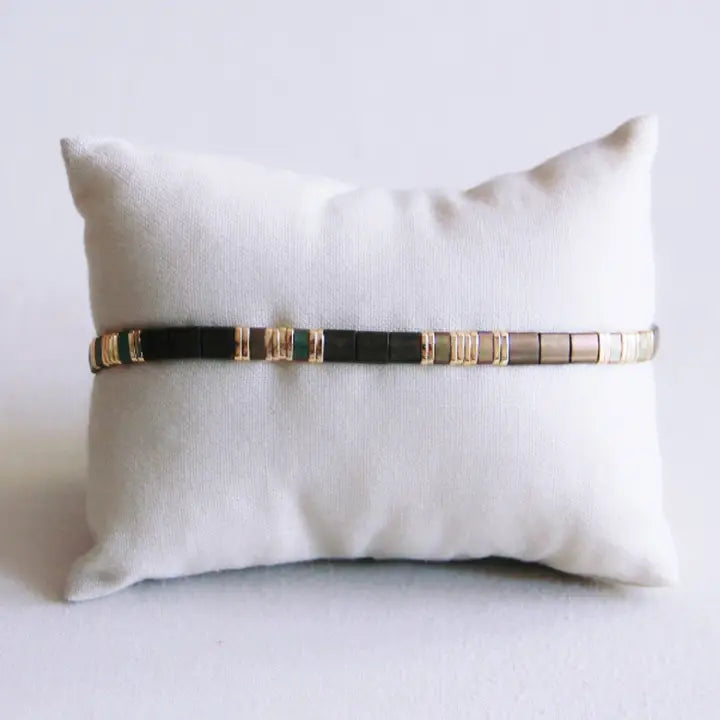 Bazou Tilabead rannekoru, Brown/Gold