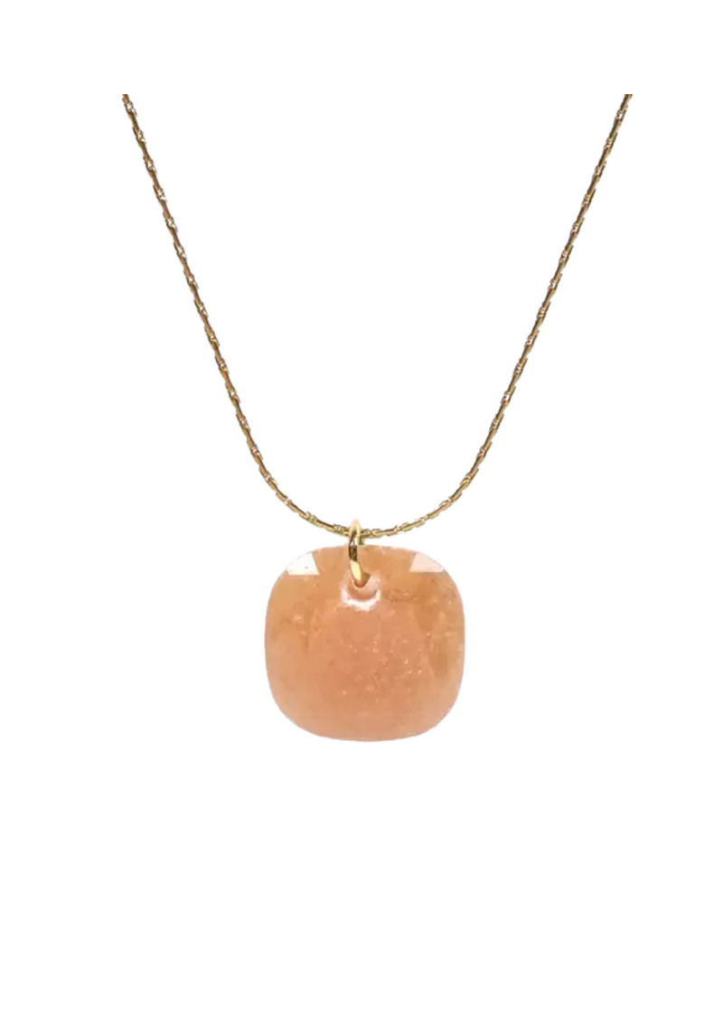 Indigo kaulakoru, Aventurine