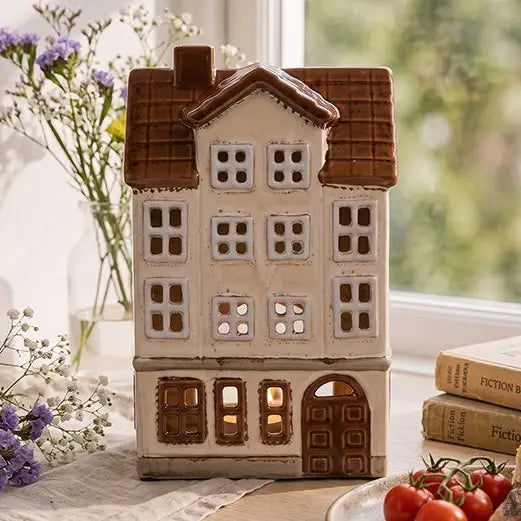 Det Gamle Apotek Keraaminen talolyhty, Cream white